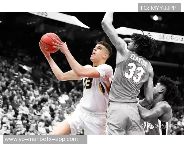 小迈克尔波特状态低迷11投仅3中三分球全失助球队陷入困境 小迈克尔波特状态低迷11投仅3中三分球全失助球队陷入困境